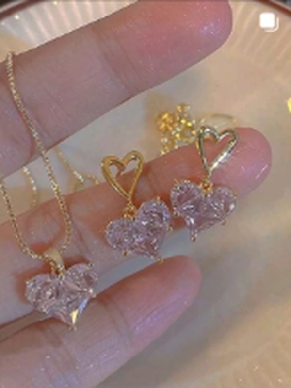 Post 11: Set Corazón Rosa
