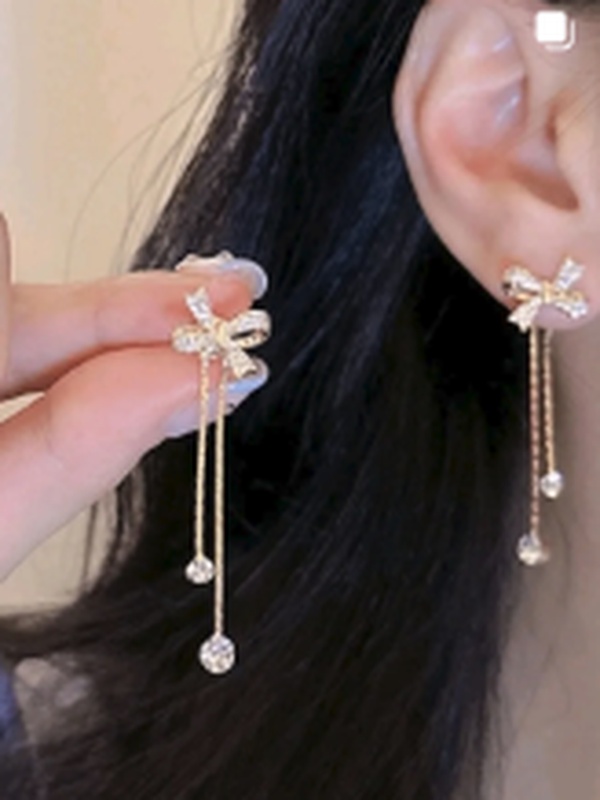 Post 6: Aretes Lazos